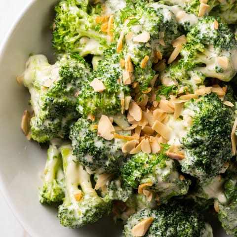 Garlic Parmesan Broccoli Salad